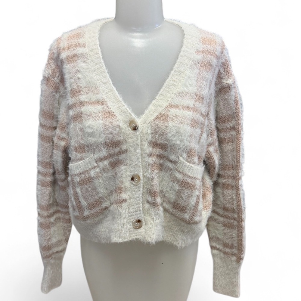 SHEIN Fluffy Plaid Cropped Cardigan Sweater Women's Size M V-Neck Pockets‎